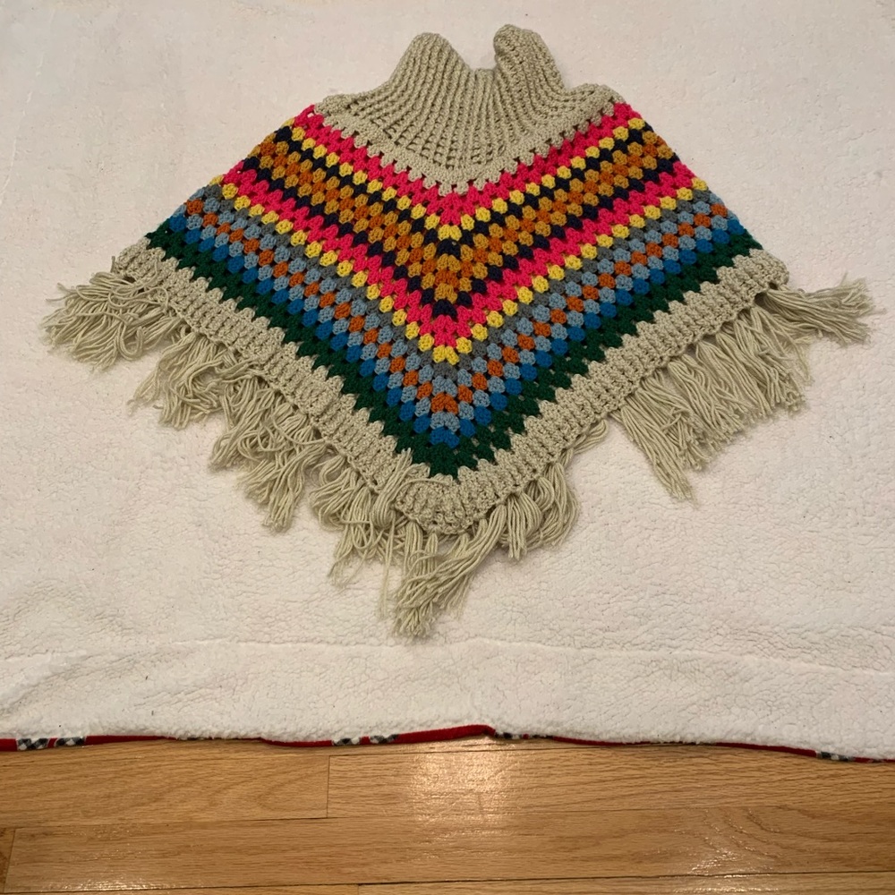 Poncho hand made crocket acrylic and cotton materials unique